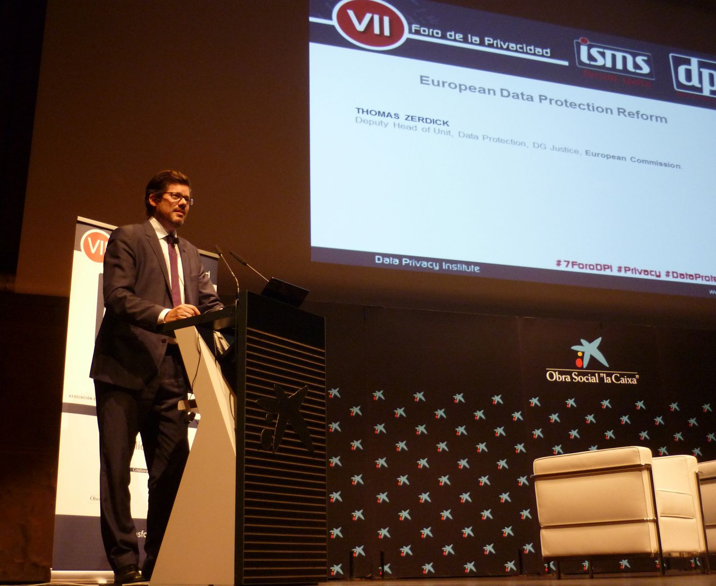 Thomas Zerdick durante su intervención el VII Foro de la Privacidad